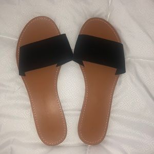 Black strap slide sandals